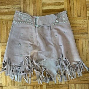 Understated Leather skirt in perfect condition!